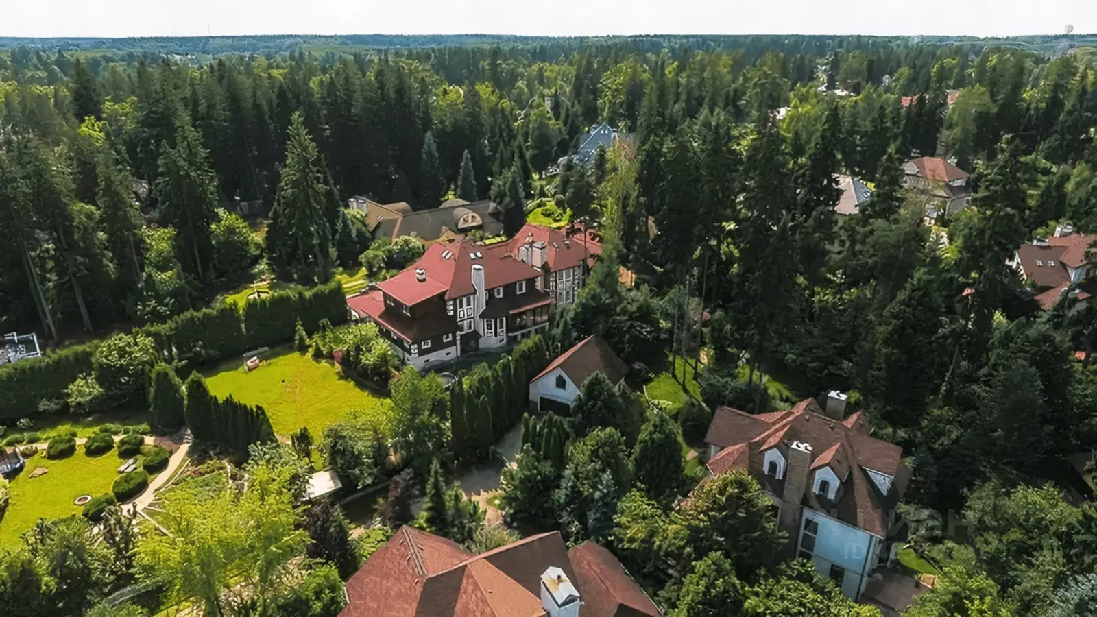 Посёлок Николина Гора, Рублёво-Успенское шоссе
